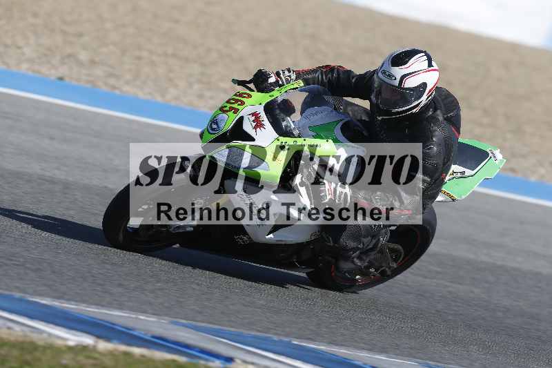 /Archiv-2024/02 29.01.-02.02.2024 Moto Center Thun Jerez/Gruppe gruen-green/965